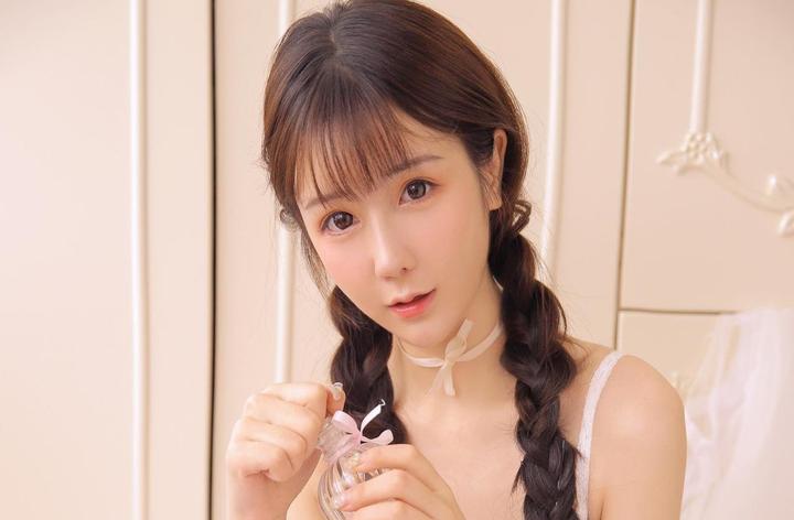 莲花直播APP教育应用